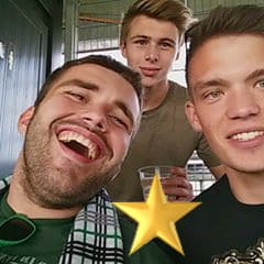 Ein Gruppenfoto von Luki zur Weihnachtszeit.