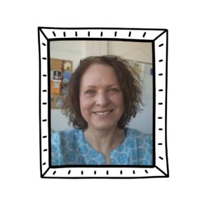 Portrai der Mitarbeiterin in einem gezeichneten Bilderrahmen